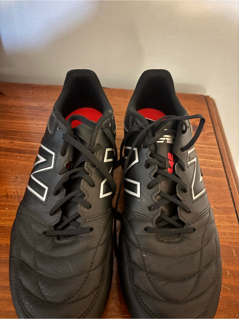 New Balance Men's Black Athletic/Training Shoes with Red Accents - Picture 2 of 8